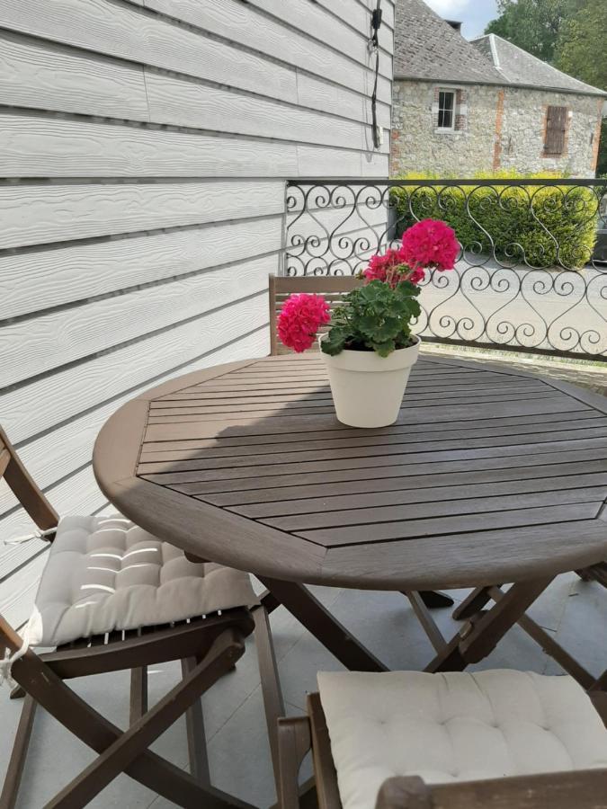 Maison De Campagne En Pierre Bleue-Wifi Et Parking Bousignies-sur-Roc Buitenkant foto